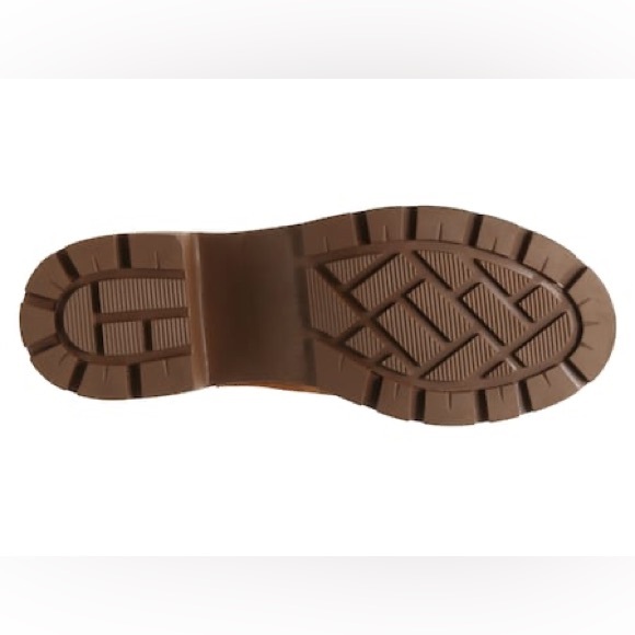 Steve Madden Honored Chelsea Boot - Picture 6 of 11